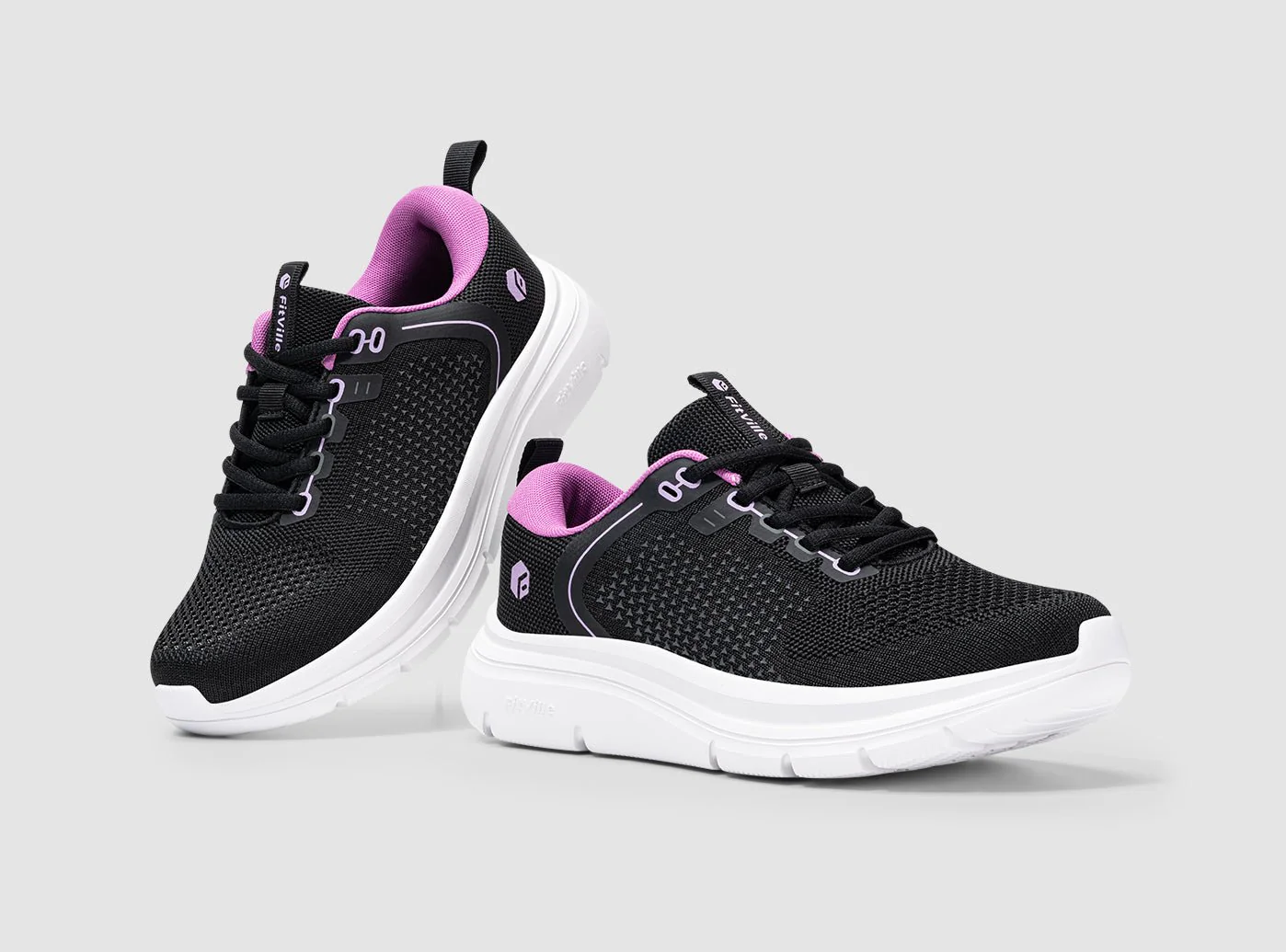 Women's Cloud Wanderer V18 - Image 10