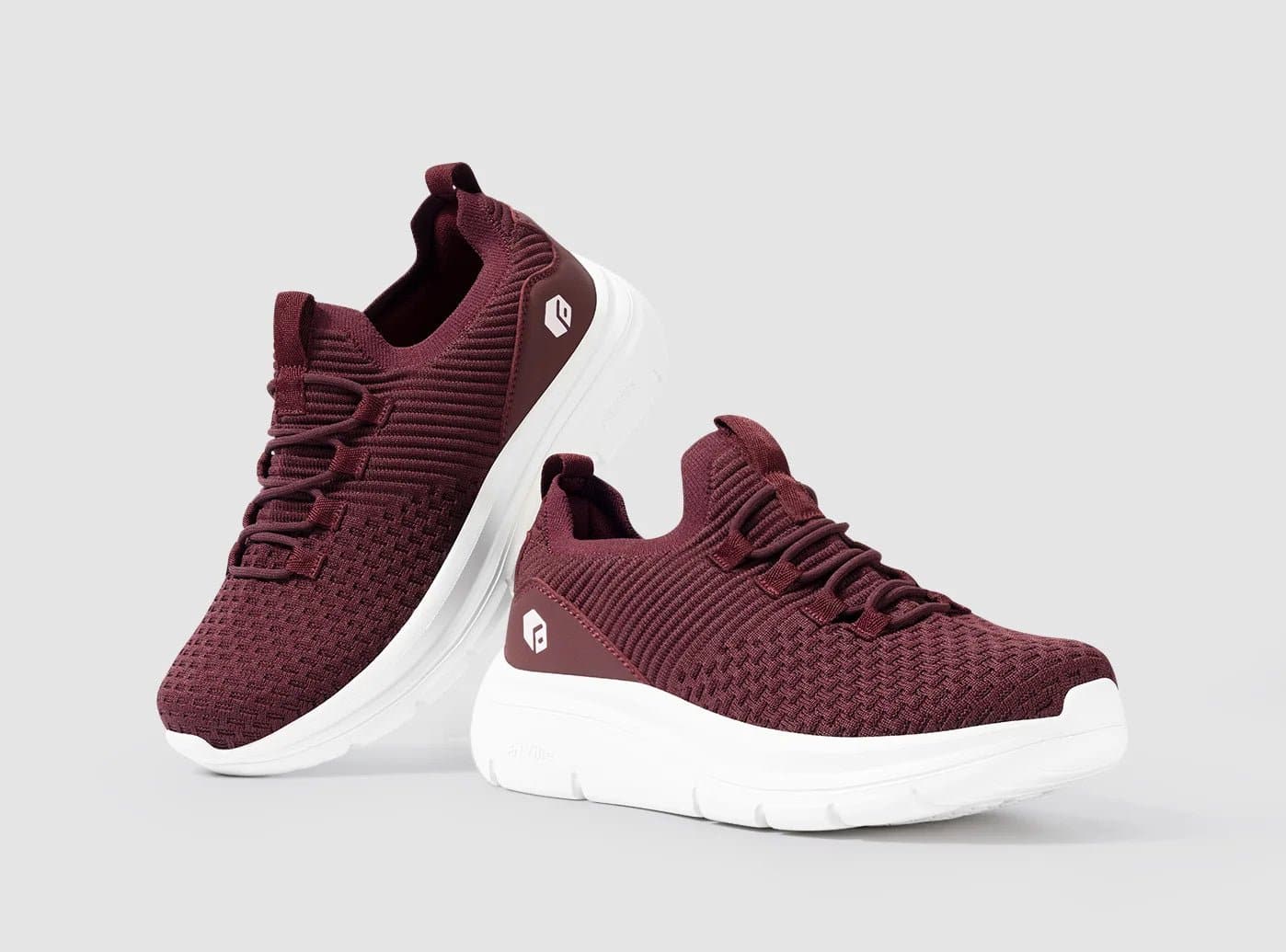 Women's Cloud Wanderer V15 - Image 8