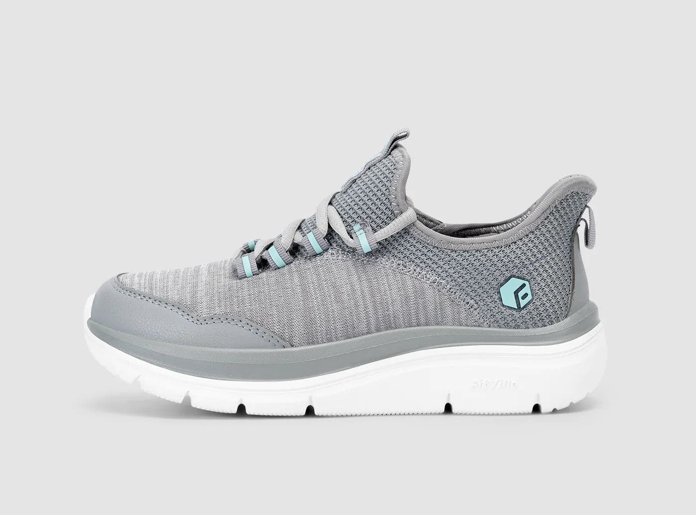 Women's Cloud Wanderer V7 - Image 9