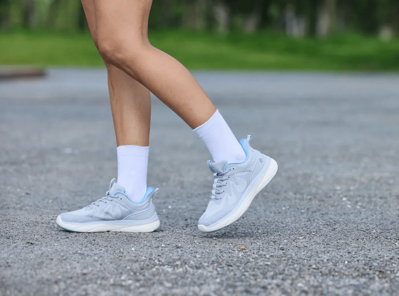 Women's ZephyrLite V4 - Image 12